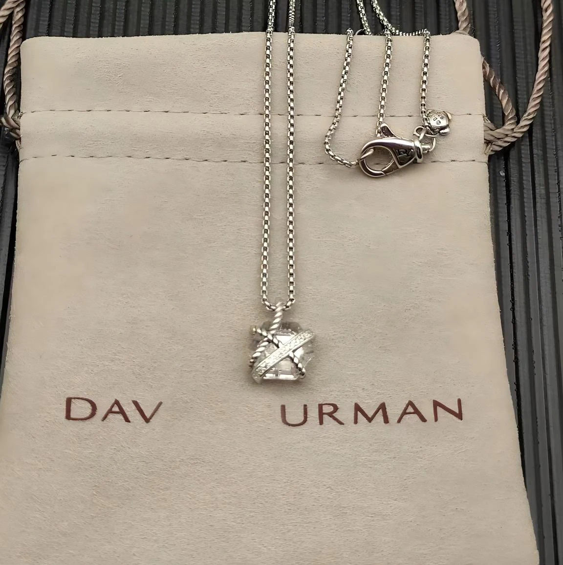 DY Classic Love Star Pearl Pendant Necklace