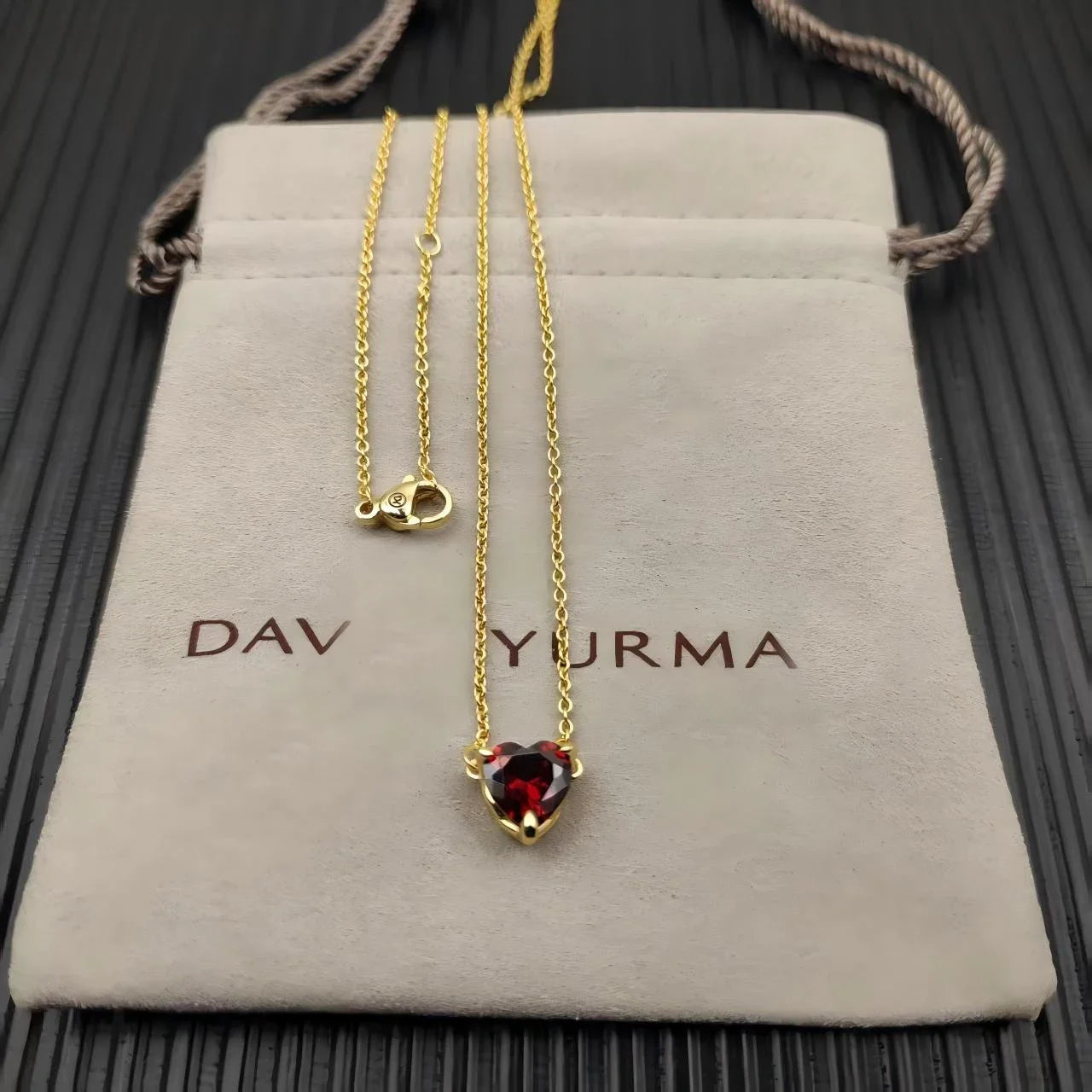 DY Classic Love Star Pearl Pendant Necklace