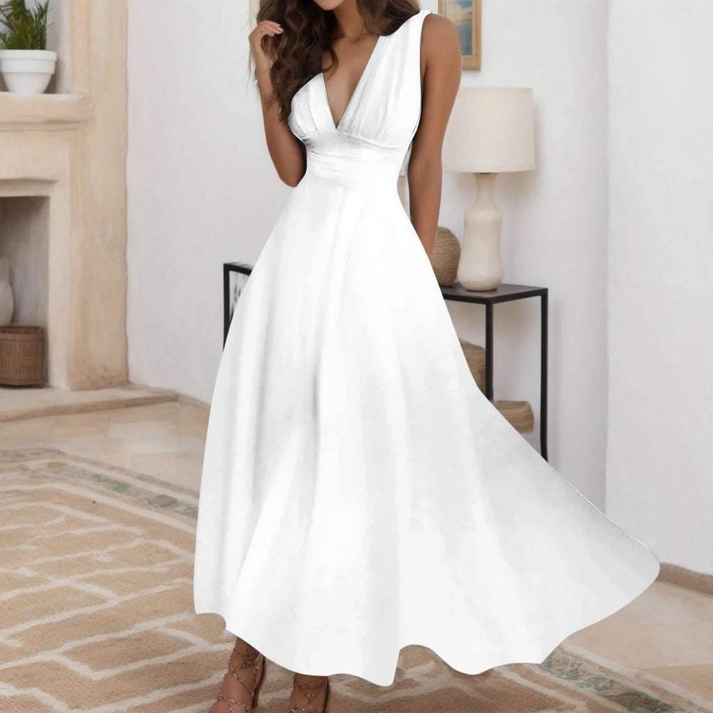 A Line Sleeveless White Dresses