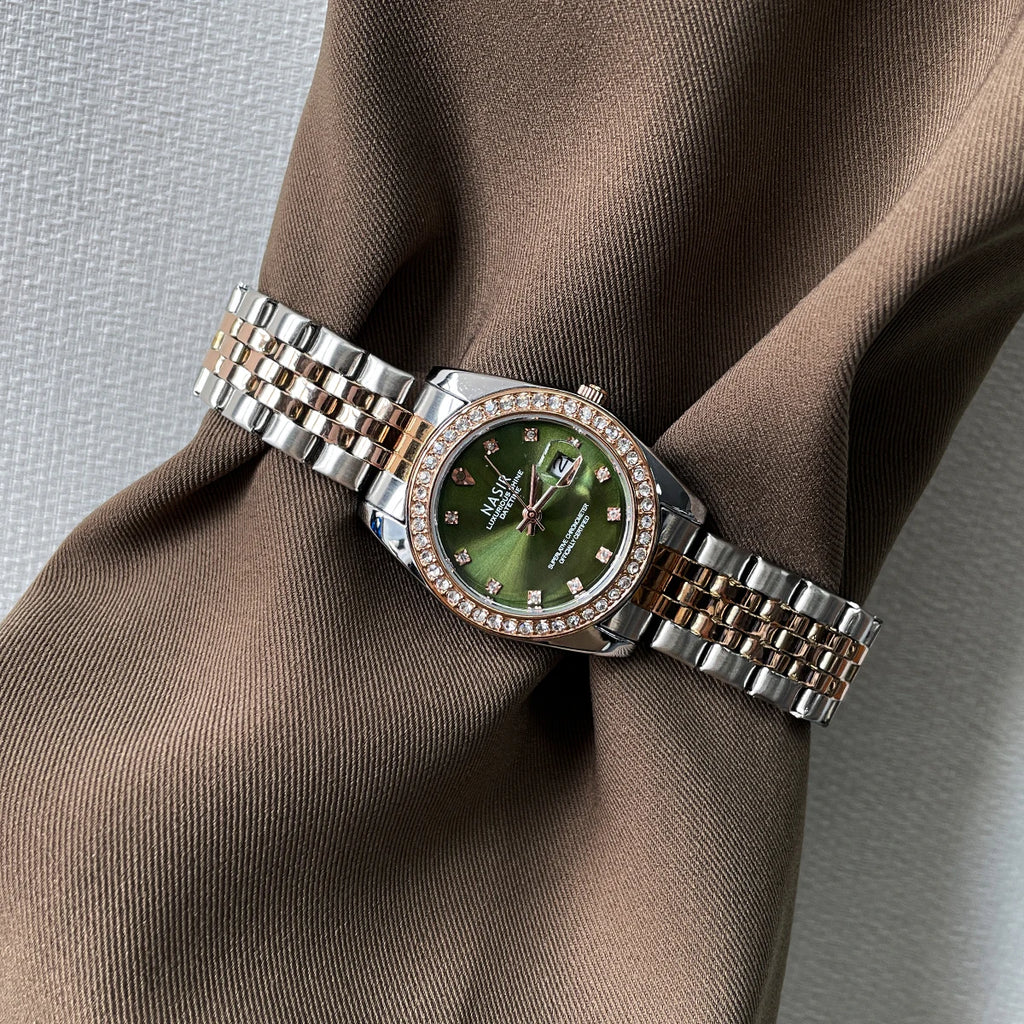 Women's high quality quartz green round face watch