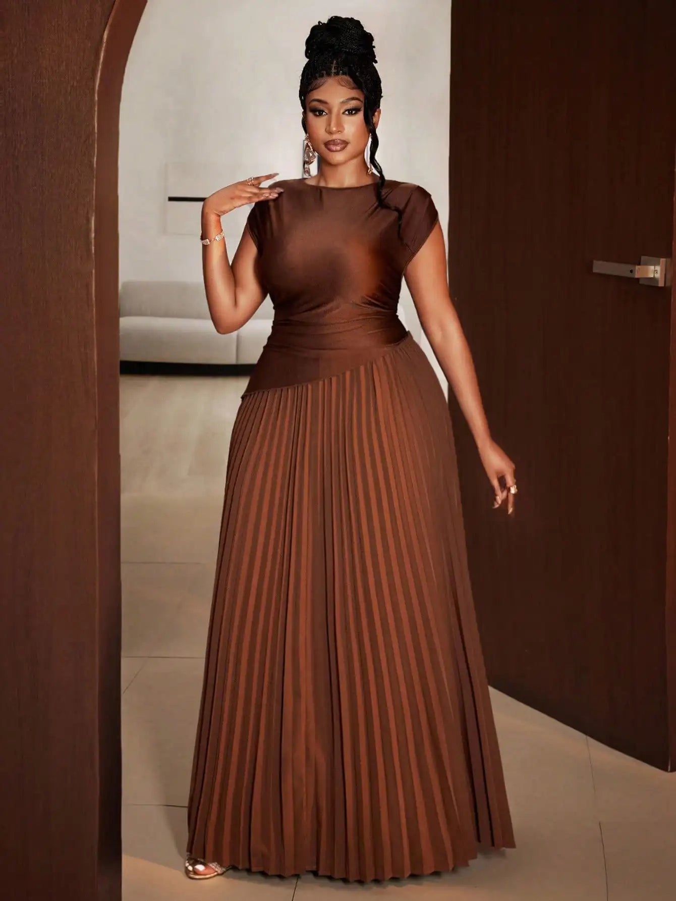 Plus Size Elegant Brown Pleated Maxi Dress