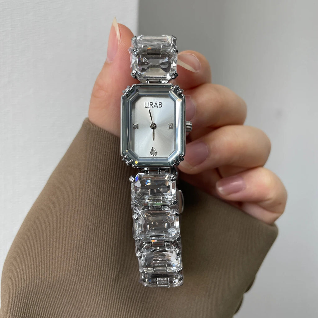 Female sugar cube brand quartz watch